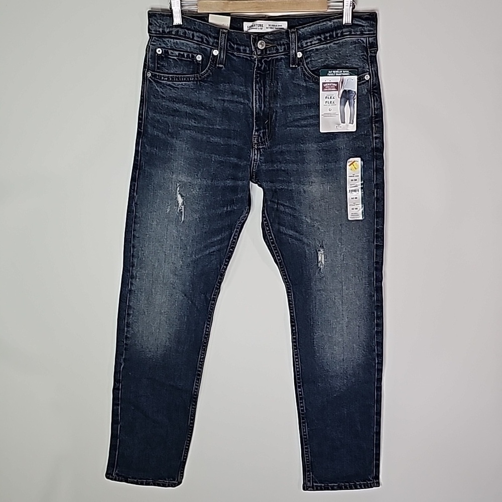 Signature Levi Strauss 32x30 547 regular taper flex jeans
